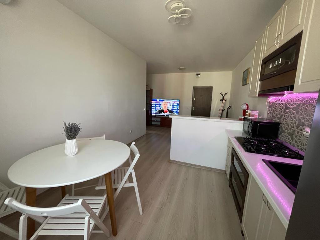 Apartament Ella Tulcea Exterior foto